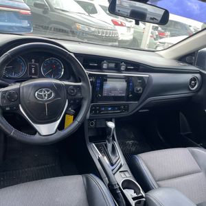 2017 Toyota COROLLA SE 照片 34