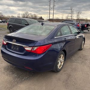 HYUNDAI SONATA GLS - 8