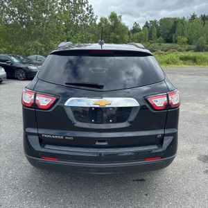 2017 Chevrolet TRAVERSE LT 照片 7