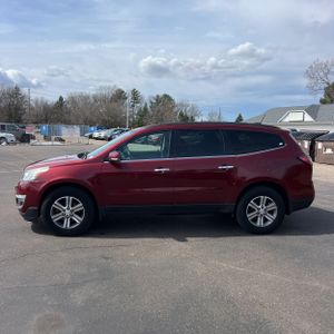CHEVROLET TRAVERSE LT - 3