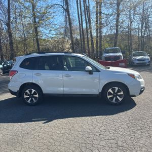 SUBARU FORESTER 2.5I PREMIUM - 10
