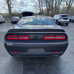 DODGE CHALLENGER GT - 7