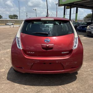 صورة 7 لـ 2013 Nissan LEAF S