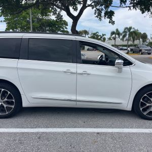 2022 Chrysler PACIFICA LIMITED 缩略图 11