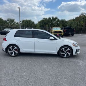 VOLKSWAGEN GTI SE - 10