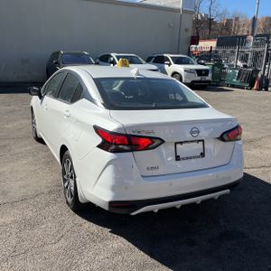 NISSAN VERSA 1.6 SV - 5