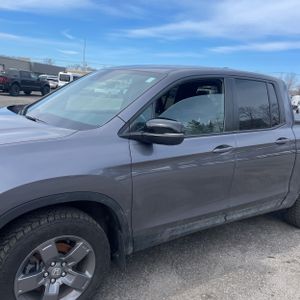 HONDA RIDGELINE TRAILSPORT - 2