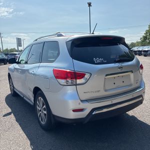 2014 Nissan PATHFINDER SV 照片 5
