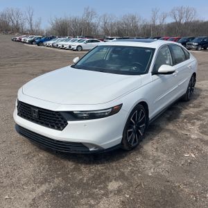 HONDA ACCORD HYBRID TOURING - 1