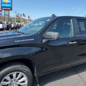 CHEVROLET SILVERADO 1500 CUSTOM - 2