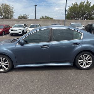 2013 Subaru LEGACY 2.5I LIMITED — фото 4