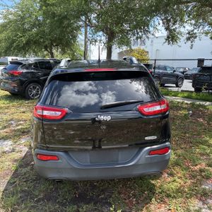 JEEP CHEROKEE LATITUDE - 7