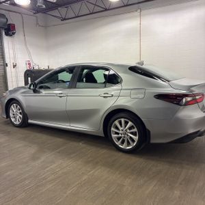 TOYOTA CAMRY - 3