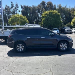 CHEVROLET TRAVERSE LS - 10