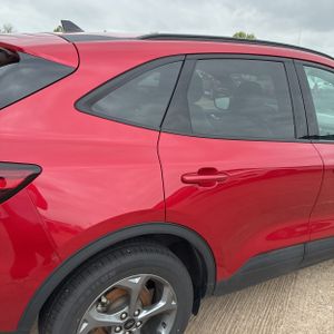 FORD ESCAPE ST-LINE - 9