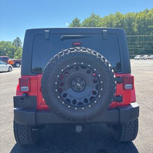 صورة 7 لـ 2017 JEEP WRANGLER UNLIMITED SAHARA
