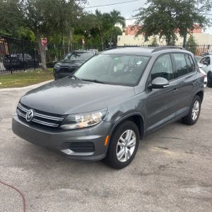 2017 Volkswagen TIGUAN 2.0T S — фото 1