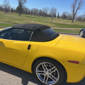 CHEVROLET CORVETTE BASE - 6