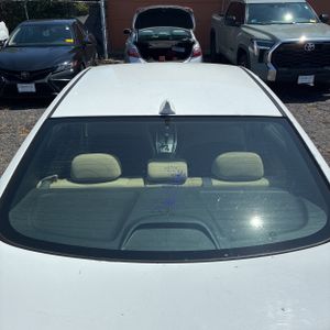 2013 Hyundai ELANTRA GLS — миниатюра 16
