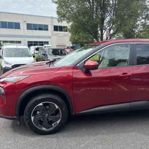 صورة 2 لـ 2025 Nissan ROGUE SV