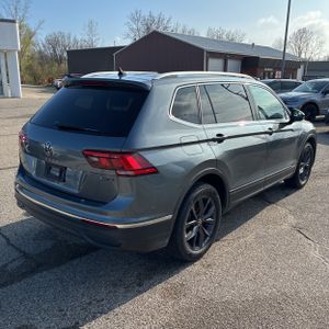 VOLKSWAGEN TIGUAN SE 4MOTION - 8