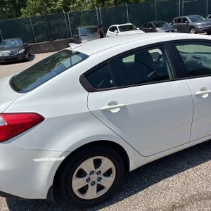 2015 KIA FORTE LX — фото 9