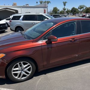 صورة 2 لـ 2015 FORD FUSION SE