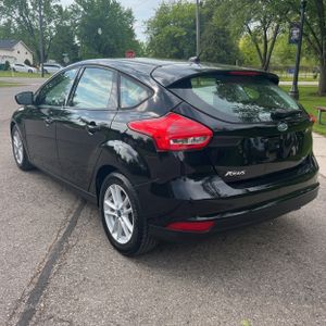 FORD FOCUS SE - 5