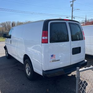 CHEVROLET EXPRESS - 4