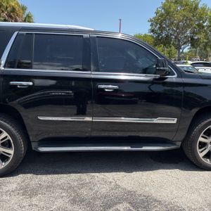 صورة مصغرة 11 لـ 2015 Cadillac ESCALADE LUXURY