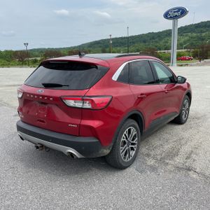 FORD ESCAPE SEL - 8
