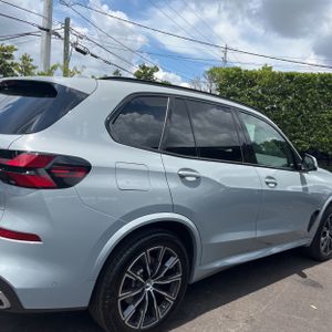صورة 8 لـ 2026 BMW X5 SDRIVE40I