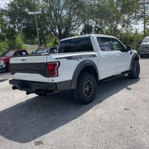 FORD F-150 RAPTOR - 8