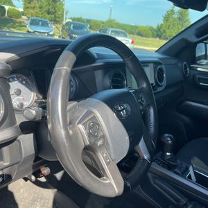 2017 Toyota TACOMA TRD SPORT 照片 65