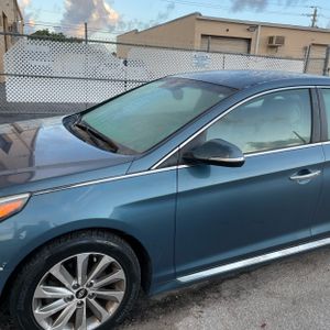 صورة 2 لـ 2015 Hyundai SONATA SPORT