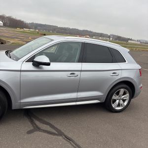 AUDI Q5 2.0T PREMIUM - 4