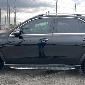 2023 Mercedes-BENZ GLE photo 4