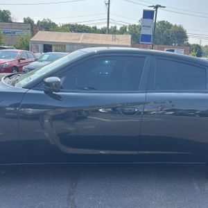 2017 Dodge CHARGER SXT 照片 4