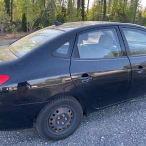 HYUNDAI ELANTRA GLS - 9