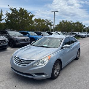 HYUNDAI SONATA GLS - 1