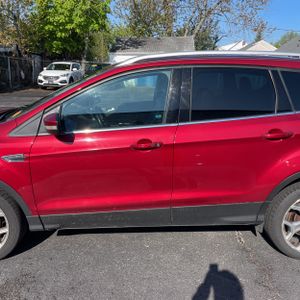 FORD ESCAPE TITANIUM - 4