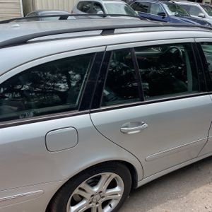 MERCEDES-BENZ E-CLASS - 9