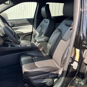 صورة مصغرة 32 لـ 2025 JEEP COMPASS LATITUDE