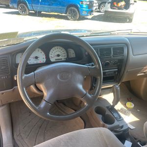 صورة 33 لـ 2001 Toyota TACOMA BASE