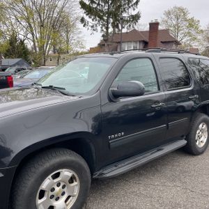 CHEVROLET TAHOE LS - 2