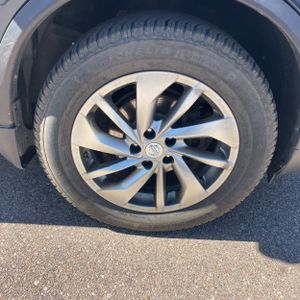 2015 Nissan ROGUE SL — миниатюра 18