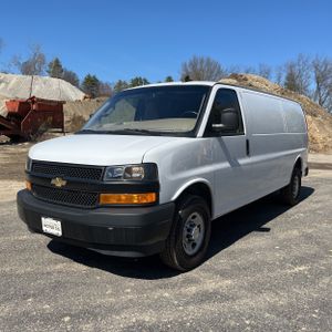 CHEVROLET EXPRESS 2500 - 1