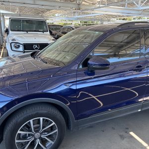 2021 Volkswagen TIGUAN S 照片 2