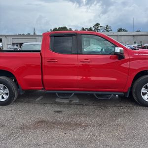 2020 Chevrolet SILVERADO 1500 LT — миниатюра 11