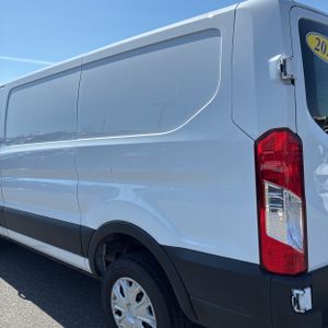 FORD TRANSIT 250 - 6